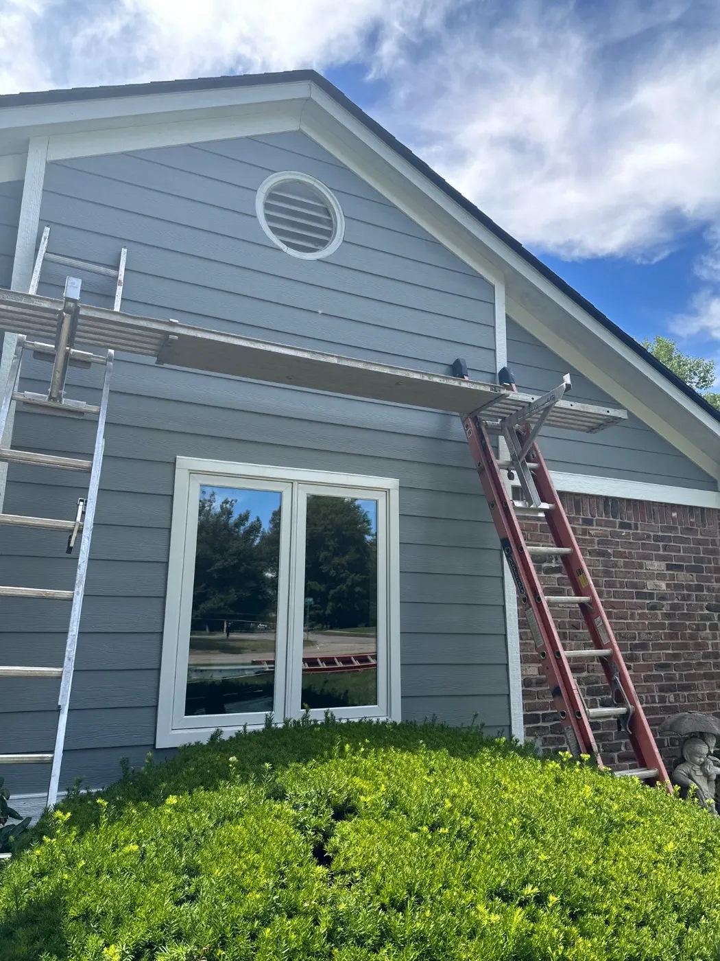 Flashing and seam work in Woodshire